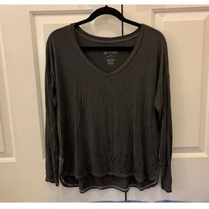 American Eagle Grey Long Sleeve Top